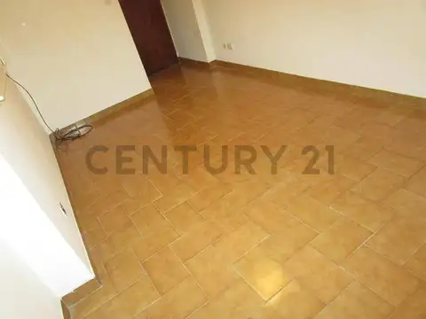 Venta departamento 2 ambientes en San Cristobal.-Permuta