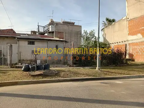 Casa en Isidro Casanova