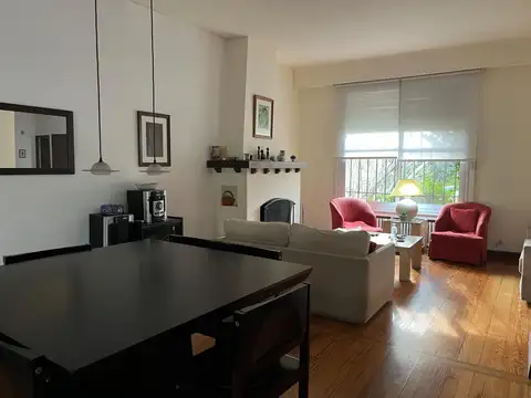 Casa en Venta en Vicente Lopez Vias / Maipu, USD 740.000