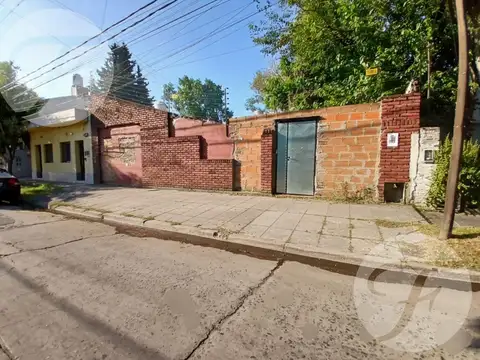 Terreno en Venta en Castelar Sur, USD 75.000