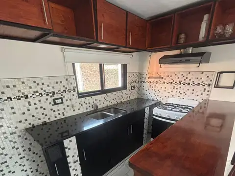 CASA EN VENTA EN URQUIZA CON PATIO