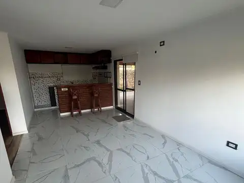 Casa en Venta en Urquiza, USD 45.000