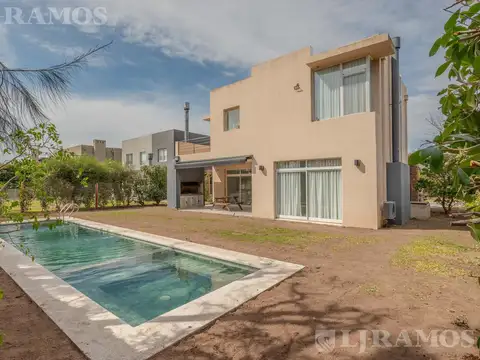Av. De los Lagos 5850 - Los Sauces, Nordelta