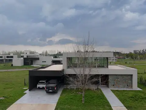 Casa en Venta en Funes, Rosario