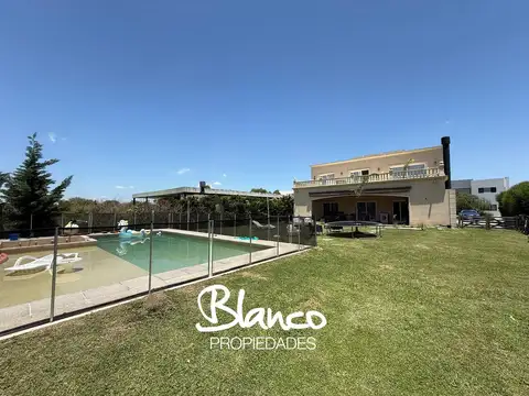 Casa  en Venta en San Sebastian, Escobar, G.B.A. Zona Norte