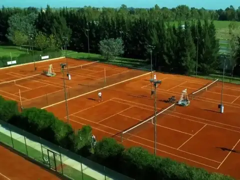 Terreno en Venta en Haras Del Sur, USD 10.000