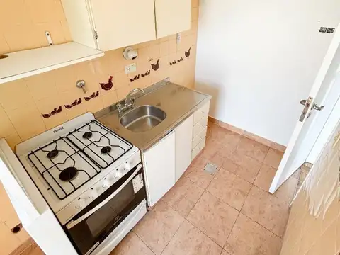 Departamento en Alquiler en Flores, $ 600.000
