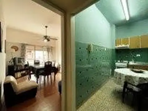 Departamento en Venta en Abasto, USD 120.000