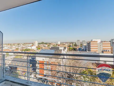 CALLE VALENTIN GOMEZ  - CASEROS - DPTO. 2 AMB.