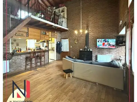 Casa 6 ambientes con 3 baños