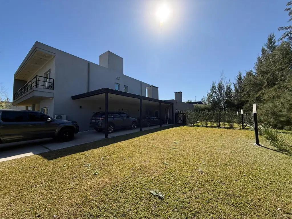 Casa en San Eliseo Golf & Country