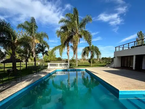 Casa 7 ambientes con 3 baños