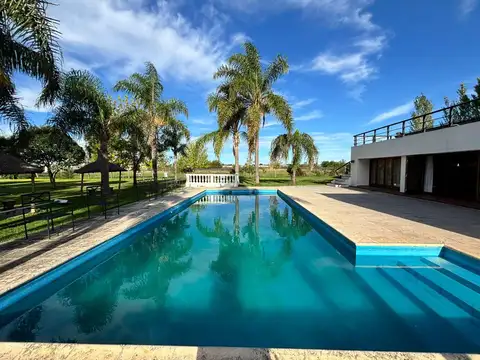 Casa Finca en Venta en La Plata