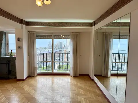 Espectacular   todos los amb. con vista al mar  