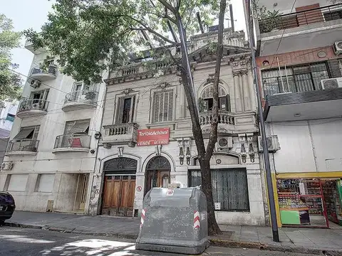 Terreno, Venta, Flores, canje a convenir, a 100mts de la plaza. 1160m2 vendibles, frente simple 8.66