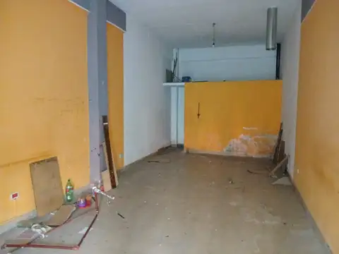 Local en alquiler, José C. Paz