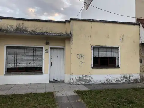 Casa  en Venta ubicado en Quilmes,  G.B.A. Zona Sur - SVN0107_LP583892_1