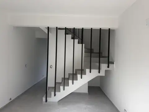 Depto Tipo Casa en Venta A Estrenar