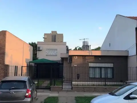 Casa - Venta - Argentina, San Miguel - Arguero 1343