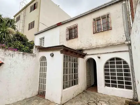 Depto Tipo Casa en Venta de 5 ambientes