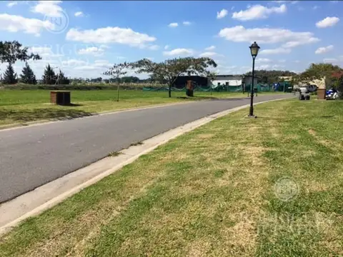 Terreno en Venta en San Sebastian, USD 50.000