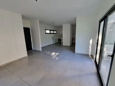 Departamento 3 ambientes con 1 baño