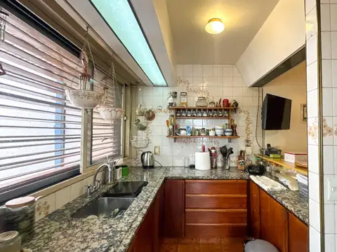 Casa 4 ambientes con 4 baños