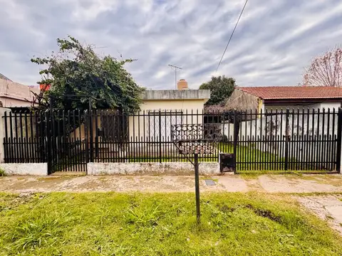 Venta Casa 4 Amb Coch Jardin caseros Hurlingham