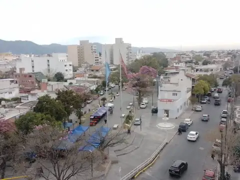 Departamento en Alquiler en Zona Centro, $ 800.000