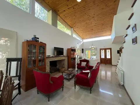 CASA EN VENTA ZARATE