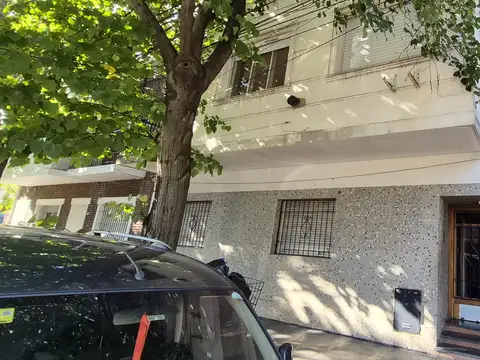 Dto. 2 amb amoblado 2 c/ av maipu  y 2 ugarte