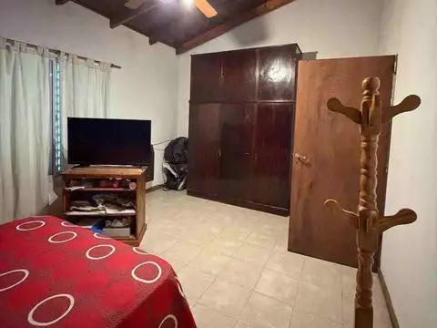 CASA QUINTA EN VENTA EN PERGAMINO CON PILETA