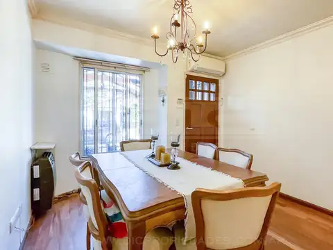 Depto Tipo Casa en Venta de 4 dormitorios