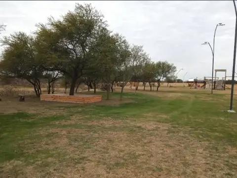 Lomas del Paraná, Villa constitución, excelente zona.