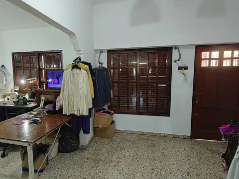 Depto Tipo Casa en Venta con 2 cocheras