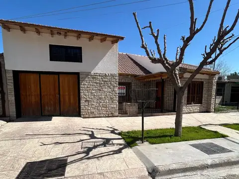Casa en venta en Maipu