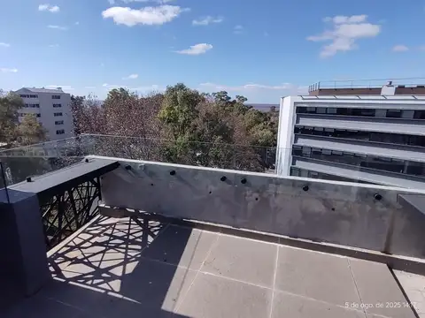 DEPTO. DE 4 AMB EN DUPLX CON BALCON Y TERRAZA PROPIA  5ºC