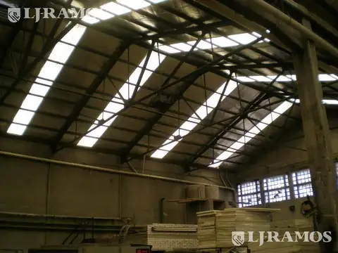 Galpon en Alquiler en San Andres, USD 9.100