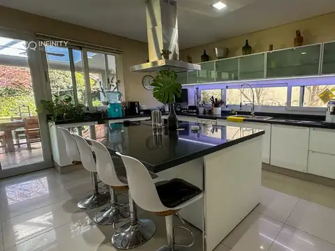Casa en Venta en Jockey, USD 1.189.000