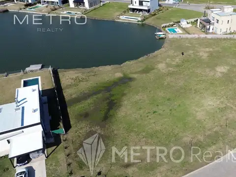 Calle 63 Guillermo E HudsonCalle 63 Guillermo E Hudson Buenos Aires  Buenos Aires