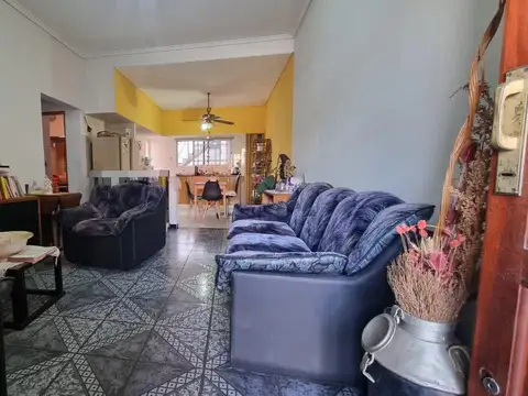 Florencio Varela al 1300