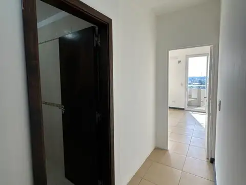 Paunero 2100, Piso 9