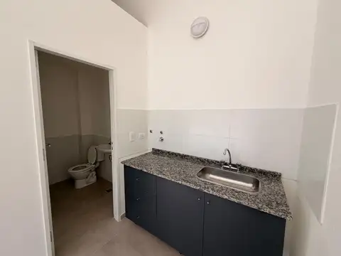 Local en Alquiler en Docta, $ 750.000