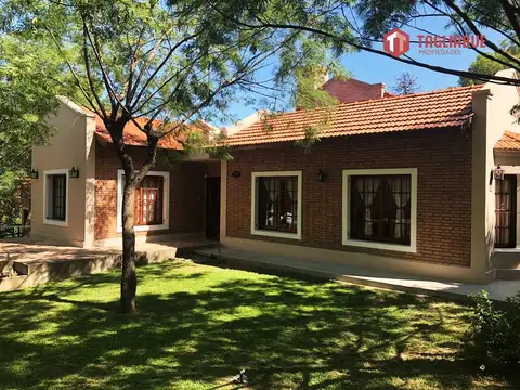 Casa en Venta al Este