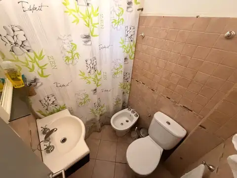 Departamento 4 ambientes con 1 baño