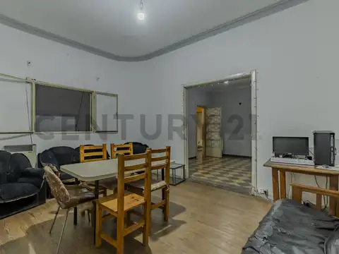 Departamento 5 ambientes con 2 baños