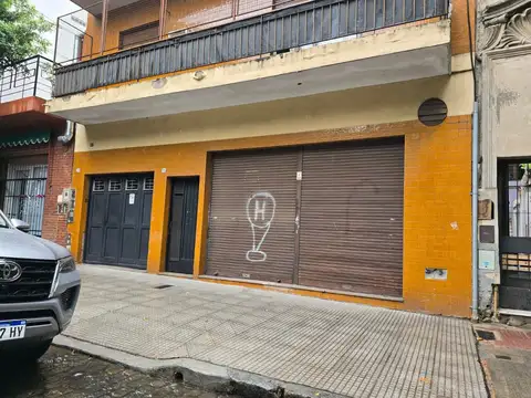 ALQUILER LOCAL PARQUE PATRICIOS 