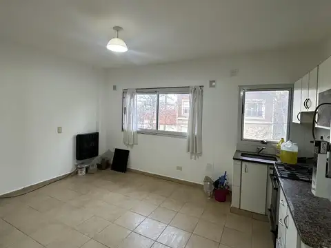 Depto Tipo Casa en Alquiler de 3 ambientes