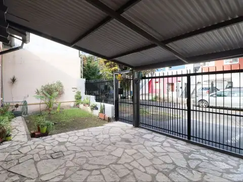 Depto Tipo Casa en Venta de 4 ambientes