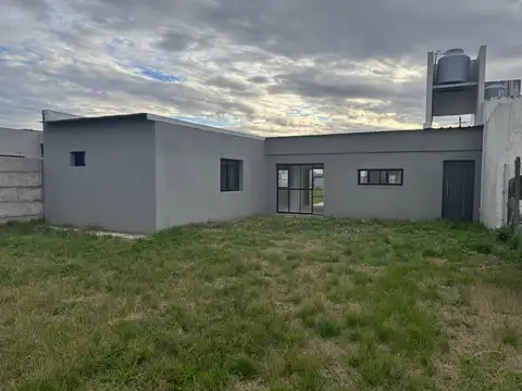 Casa en Venta en Roldan, San Lorenzo